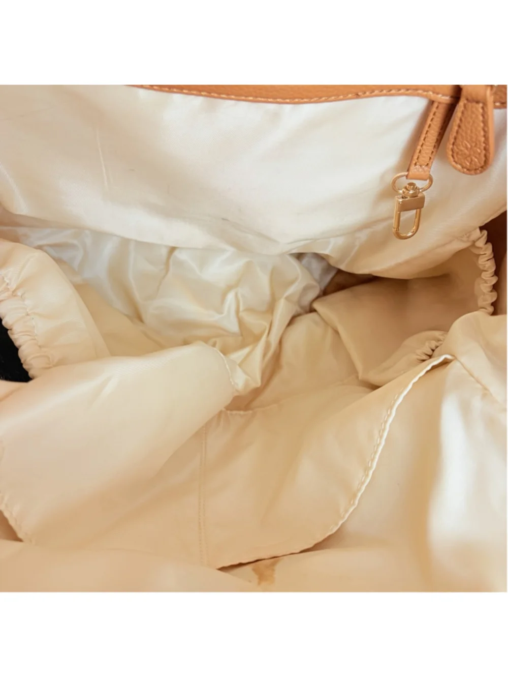 Lily Jade bottle missed leather
